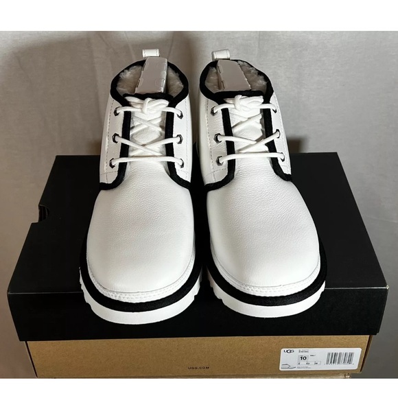 UGG Neumel Leather Chukka Boots Men's 10 White Black Wool Lined 1133777 Plush - Picture 3 of 6